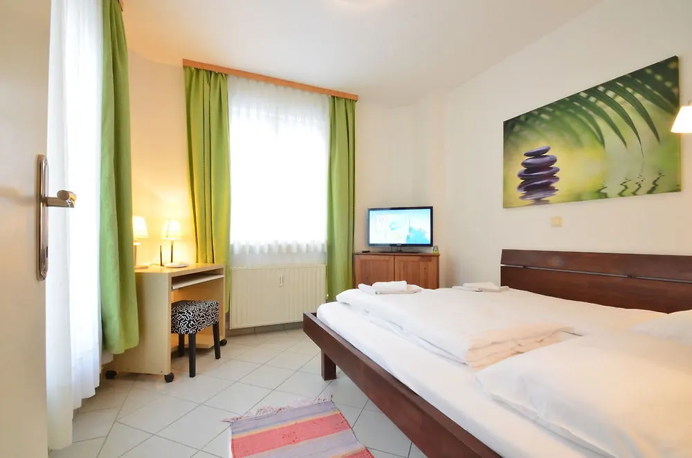 Ferienwohnung AJO Vienna Garden - Contactless Check-in 0*,