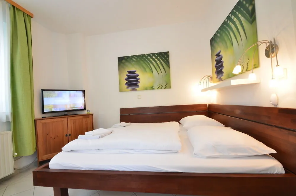 Apartment Ferienwohnung AJO Vienna Garden - Contactless Check-in Österreich